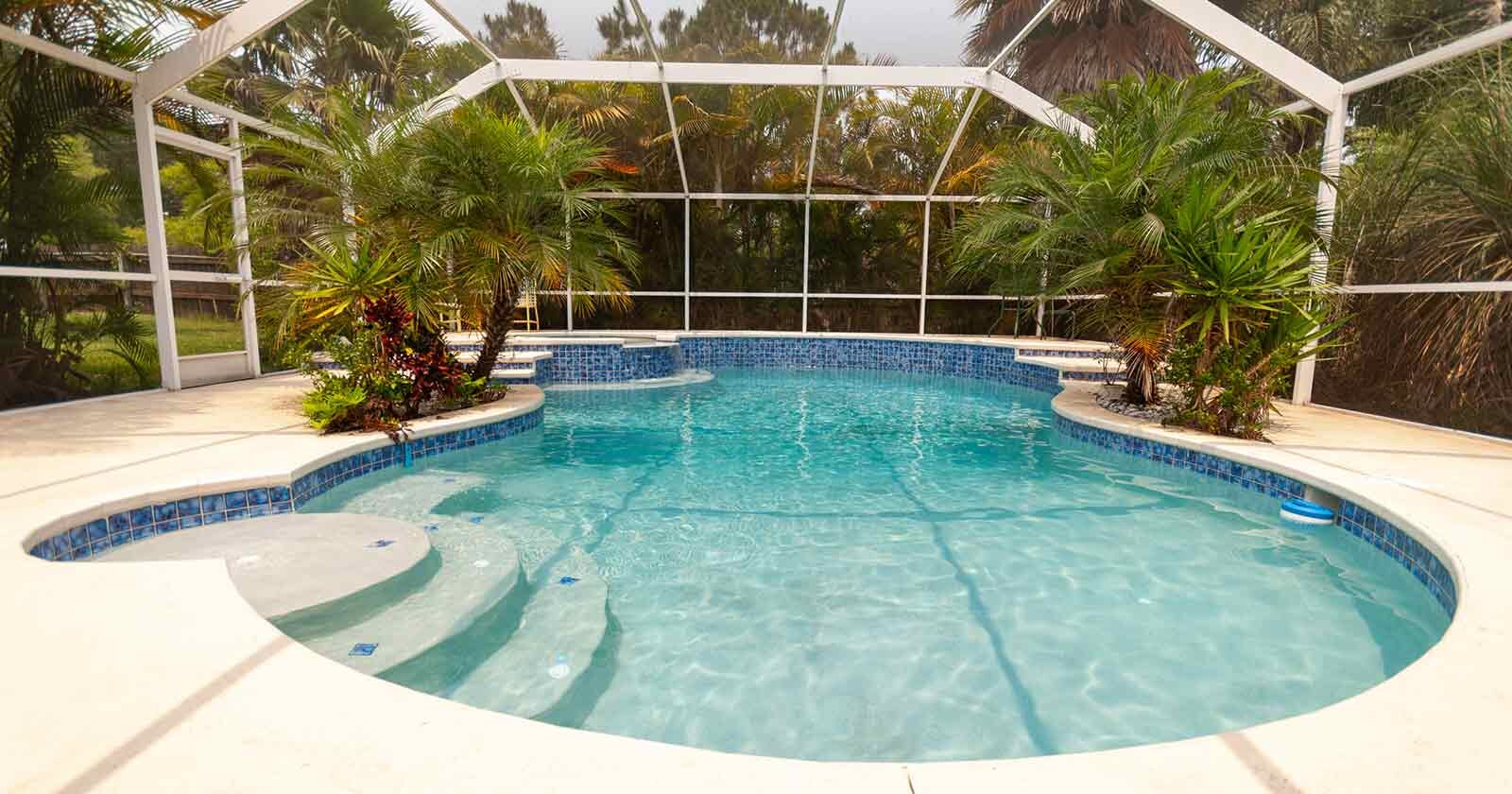 5 reasons you need a pool enclosure