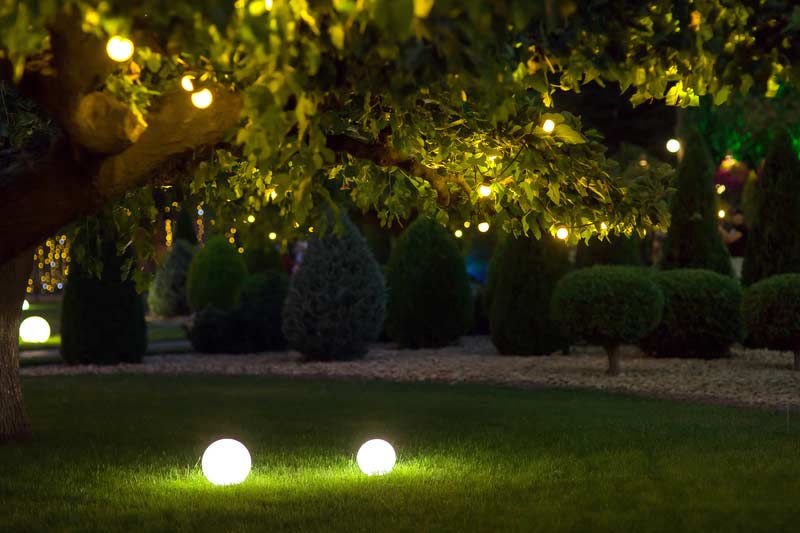 yard globes